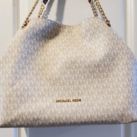 Michael Kors Tote - Picture 10 of 16